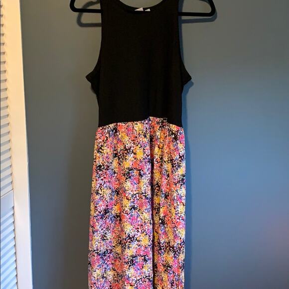 Gap black and floral fit and flare midi‎ dress - Picture 6 of 10